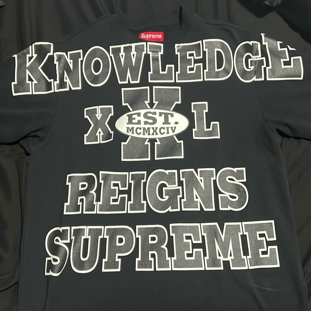 Supreme Tee